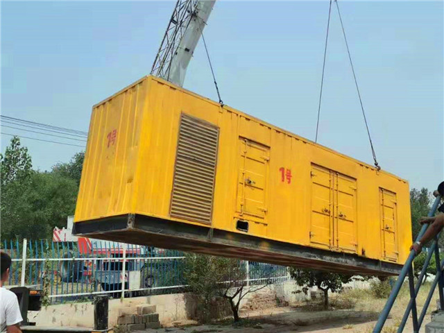 平顶山300KW柴油发电机组油耗是多少？