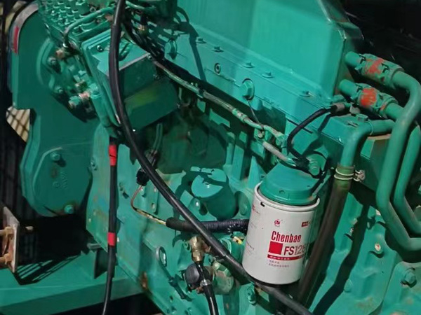平顶山如何确定新的发电机组控制系统是否与原系统兼容？